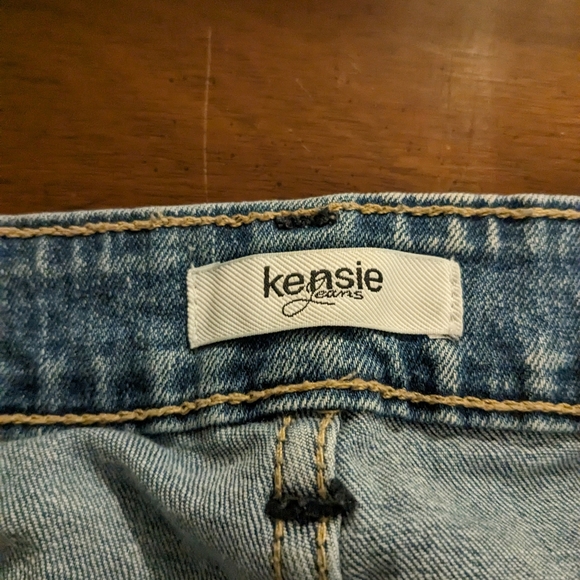 Kensie Jeans - Picture 13 of 14